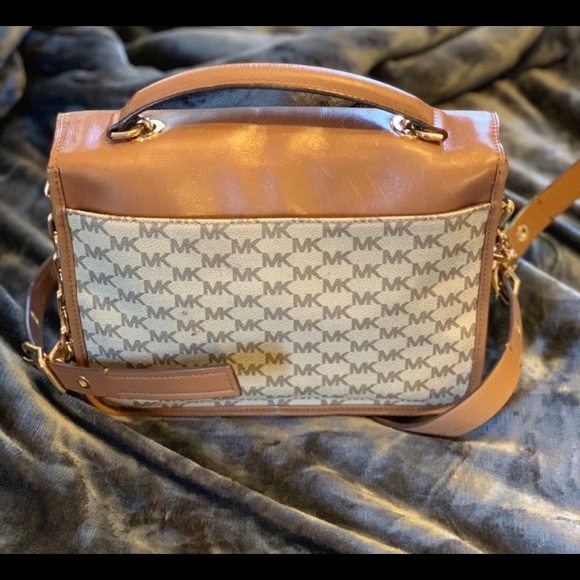 SOLD - Picture 3 of 6